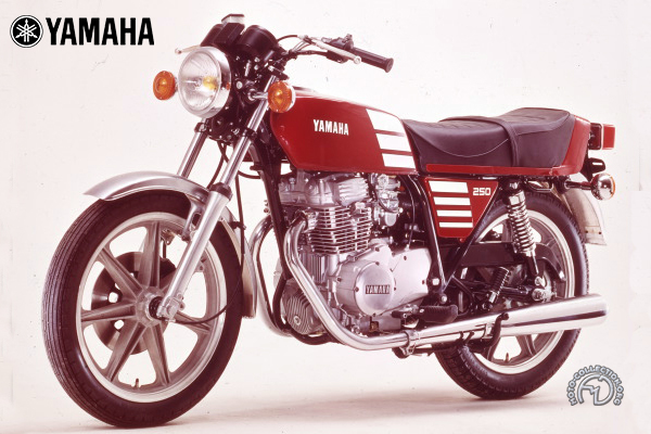 Yamaha D2-492-87-10