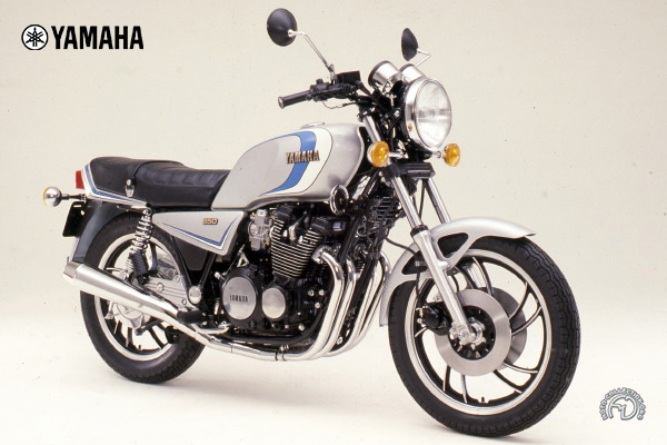 Yamaha D2-492-91-11
