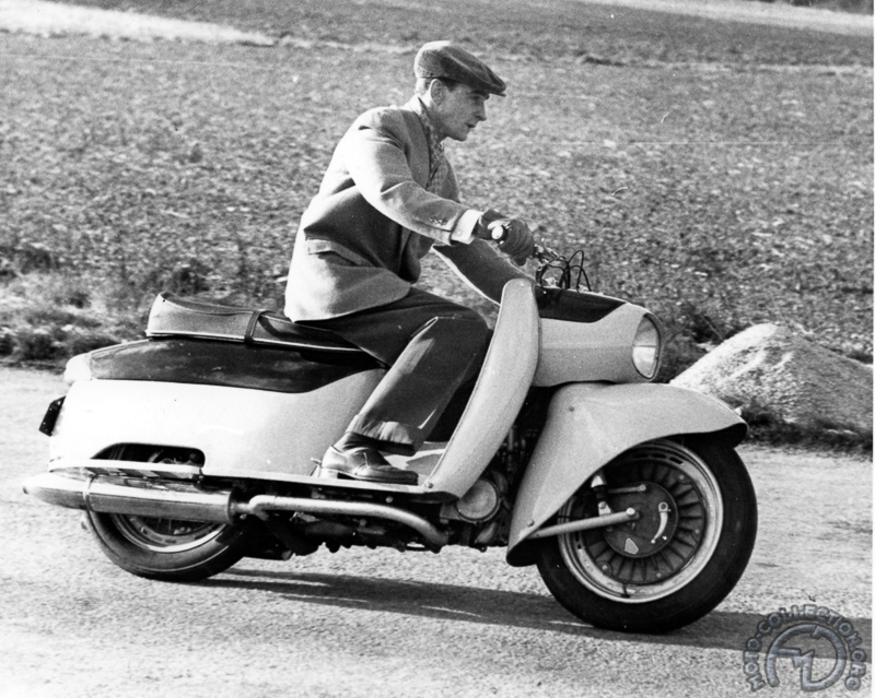 Collection Moto Louis Lepoix #4 Les auto-scooters