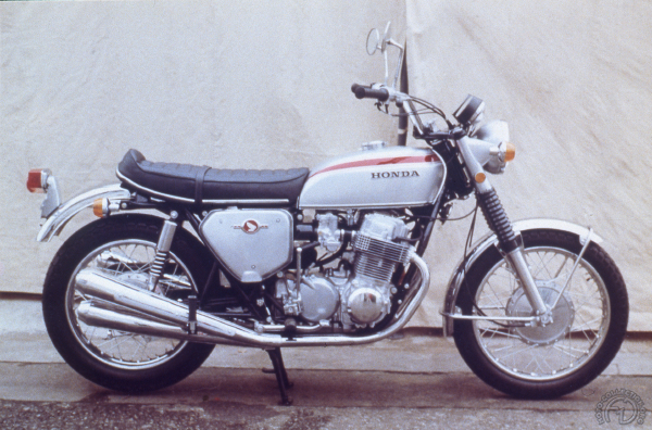 La 750 Honda a 50 ans