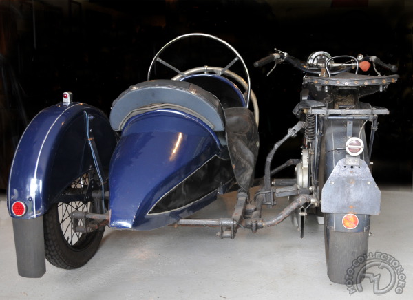 3 roues sur l’angle Praga-500-1930-side-semi-articule