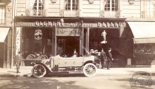 Avenue de la Grande Armée : un siècle de motos - Part I Grande-armee-1910s-1