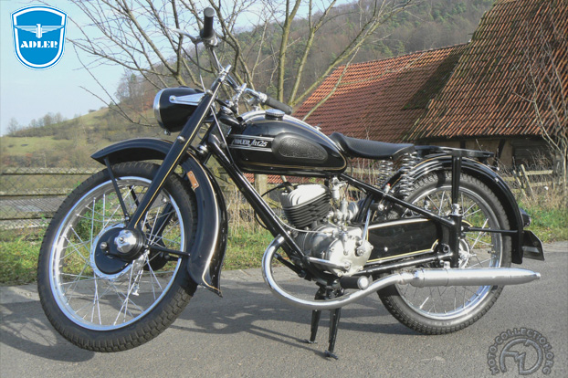 Adler M motocyclette motorrad motorcycle vintage classic classique scooter roller moto scooter