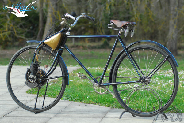 Alcyon D2-492-101-92