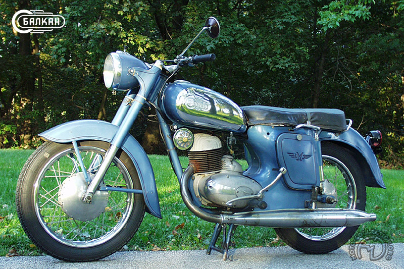 Balkan S2/C2 Sport motocyclette motorrad motorcycle vintage classic classique scooter roller moto scooter