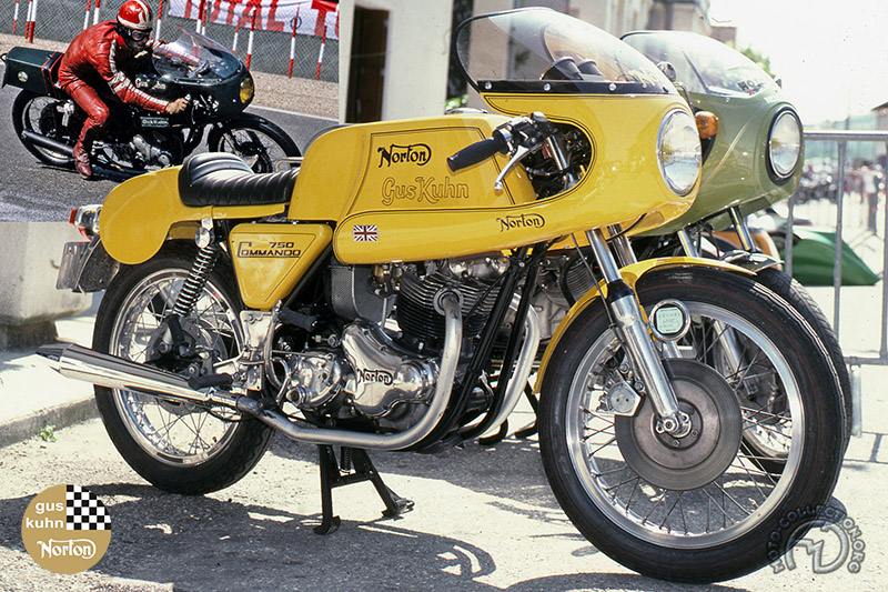 Gus Kuhn Norton Commando motocyclette motorrad motorcycle vintage classic classique scooter roller moto scooter