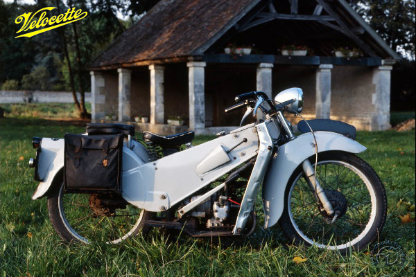 Velocette D2-492-24-05