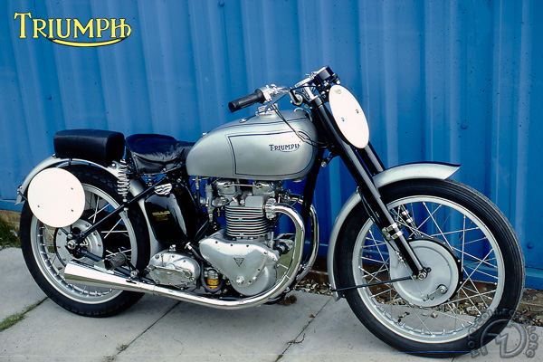 Triumph D2-492-27-11