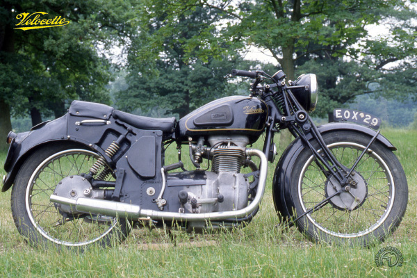 Velocette D2-492-33-01