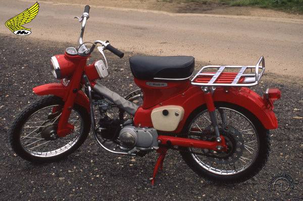 Honda CT 200 motocyclette motorrad motorcycle vintage classic classique scooter roller moto scooter