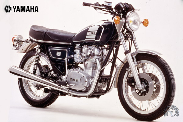 Carte moto Yamaha 650 XS 2 XS2 1975 collection Atlas motorbike Japon 