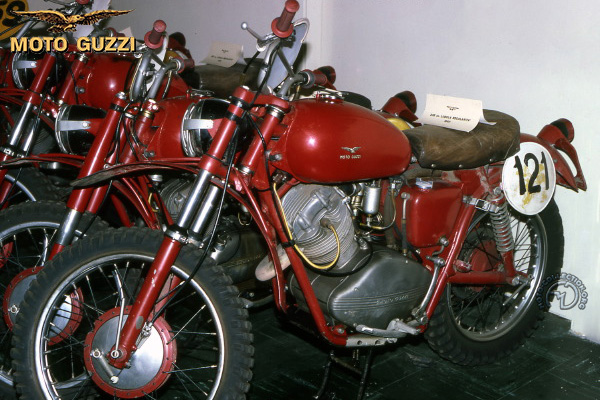 Moto Guzzi D2-492-51-20