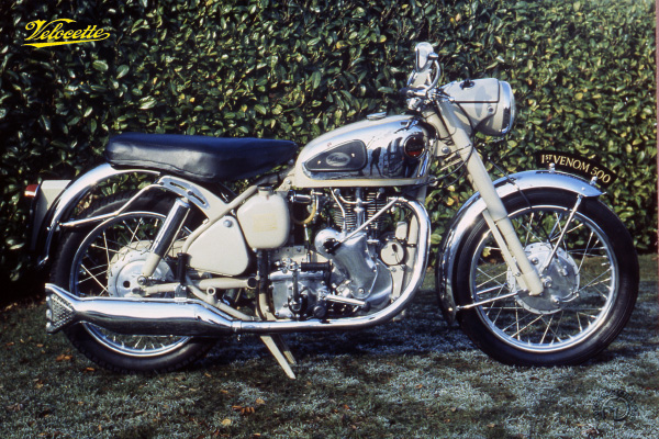 Velocette D2-492-69-04