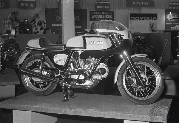 Ducati D2-492-69-13