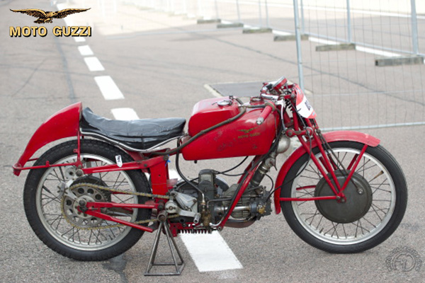 Collection Moto Moto Guzzi 250 1939-1949