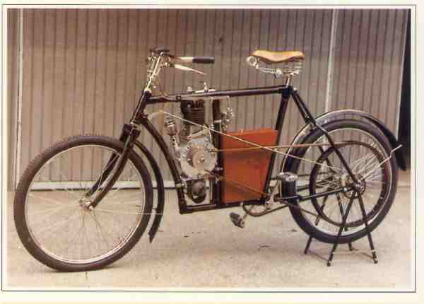 Laurin Klement - Slavia 1,25 hp Model A motocyclette motorrad motorcycle vintage classic classique scooter roller moto scooter